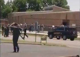 Texas School Shooting Footage of the immediate aftermath at Robb Elementary School in Uvalde Texas Photo 0001