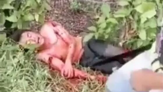 Man is whipped and shot to death by gang members Photo 0001 Video Thumb