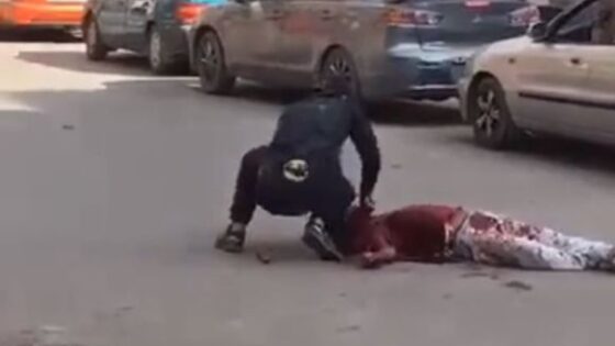 Egyptian man slit his wifes throat mercilessly Photo 0001 Video Thumb