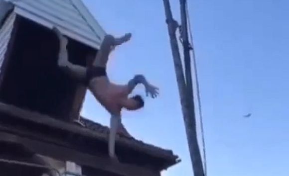 Some dumbass trying to show off wound up on.