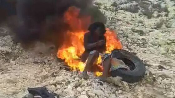 Alleged thief went down in flames in horrific lynching Photo 0001 Video Thumb