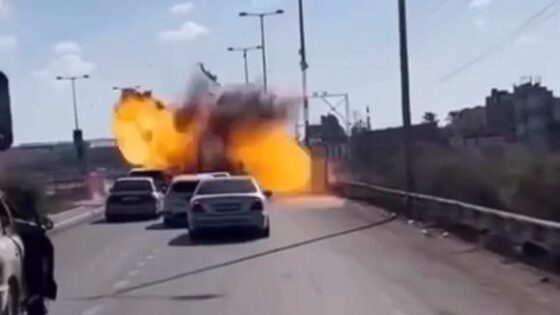 Moment when bomb explodes on convoy in the gaza strip Photo 0001 Video Thumb