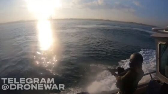 Soldiers of the israeli navys snapir special forces destroy hamas militants trying to enter israel from the gaza strip Photo 0001 Video Thumb