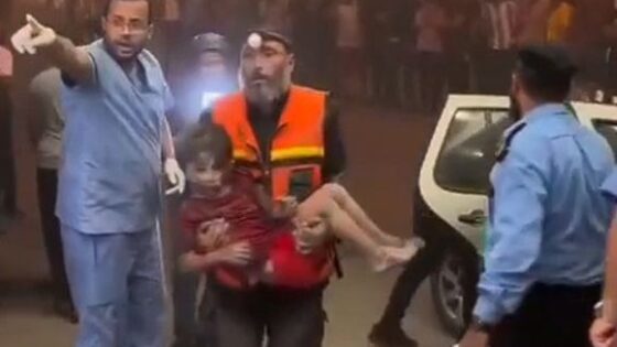 Palestinians evacuate injured civilians Photo 0001 Video Thumb