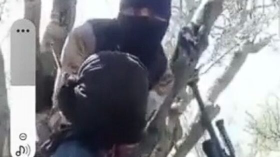 Sicario kills rival by cutting his throat in mexico in yet another brutal execution Photo 0001 Video Thumb