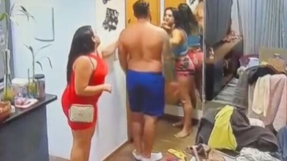 Brazilian man attacks his own wife in brazil with extreme violence reasons are still unknown Photo 0001 Video Thumb
