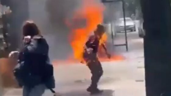 Nepalese man set himself on fire in front of his ex girlfriend in burgos spain Photo 0001 Video Thumb