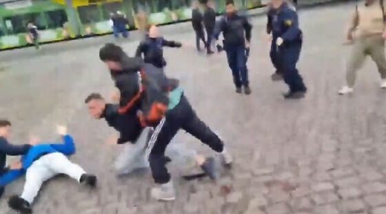 Islamic knife attacker shot by german police Photo 0001 Video Thumb