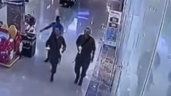 Terrorist attacks two security officers alleged members of the idf with a knife in a shopping mall in israel Photo 0001 Video Thumb