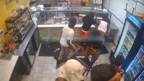 Restaurant robbery in new jersey ends with brutal beating and everything is caught on surveillance camera Photo 0001 Video Thumb