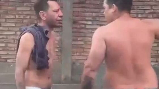 Man is stabbed in the stomach in fight in brazil Photo 0001 Video Thumb