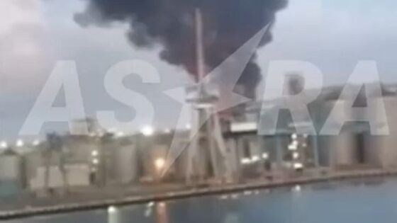 A ukrainian drone strike sparked a fire at an oil depot in the kamensky district of the rostov region in southern russia Photo 0001 Video Thumb