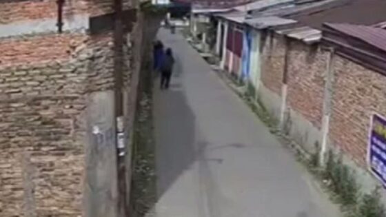 2 people die after being randomly crushed by a wall Photo 0001 Video Thumb