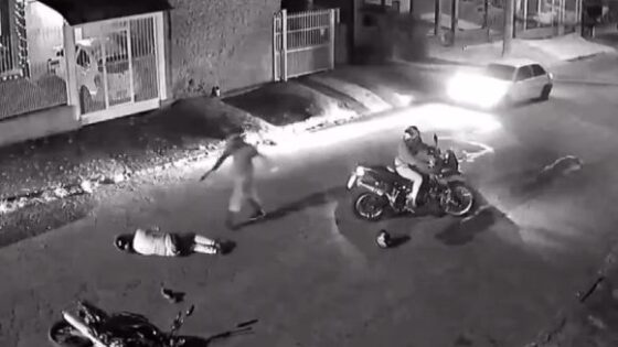 A garage employee was shot dead by a hitman in the middle of the street Photo 0001 Video Thumb