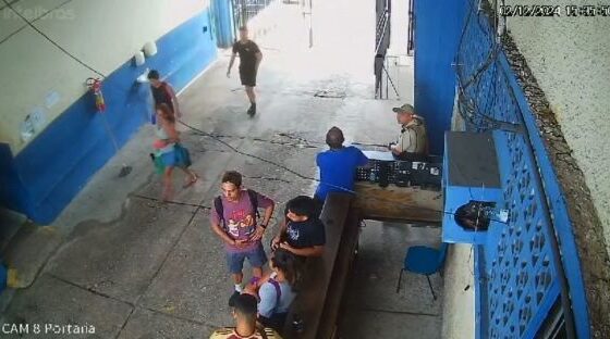 Criminals invade a school in brazil kill an armed guard who was unaware and steal his weapon Photo 0001 Video Thumb