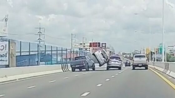 Never fly through traffic Photo 0001 Video Thumb
