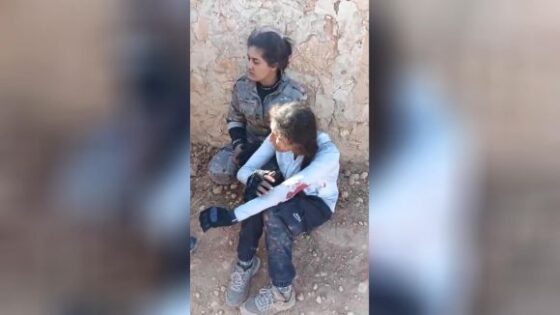 Two female pkk fighters captured by syrian rebels Photo 0001 Video Thumb