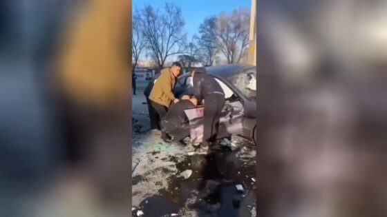 China car accident Photo 0001 Video Thumb