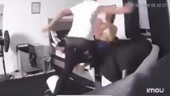 Youtuber and comedian kypree darnell taylor caught assaulting woman on camera now faces domestic violence charges Photo 0001 Video Thumb