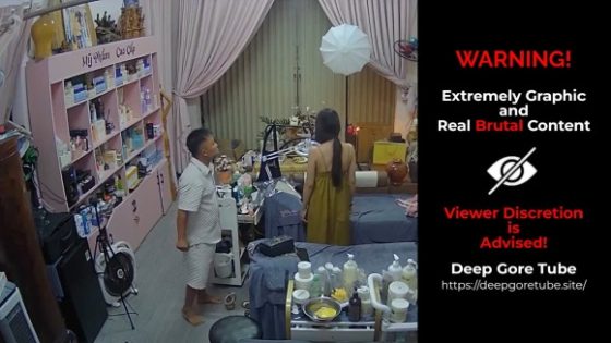 Woman is attacked with punches and slaps by her ex-husband two months after their divorce in Vietnam Photo 0001 Video Thumb