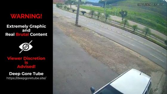 Wrong-way pickup truck hits motorcycle kills one and critically injures another in Alfredo Chaves Brazil Photo 0001 Video Thumb