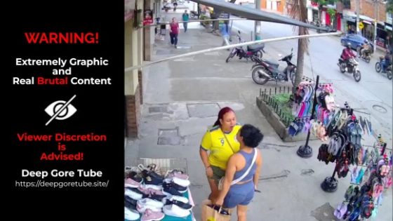 Woman stabbed to death in street fight caught on video in Cali Colombia Photo 0001 Video Thumb
