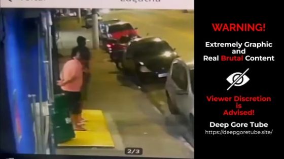 Gunman kills two workers at point-blank range outside bar in Diadema Brazil Photo 0001 Video Thumb