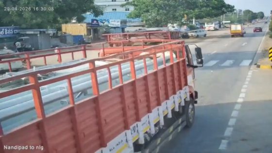 Speeding car kills security guard and injures two in Miryalaguda India Photo 0001 Video Thumb