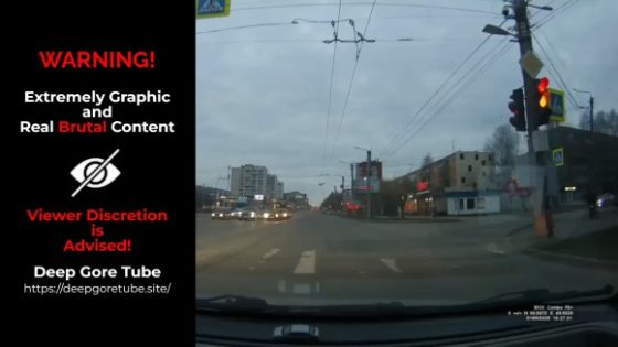 Motorcyclist killed after Honda slams into Hyundai Solaris in Kirov Russia Photo 0001 Video Thumb