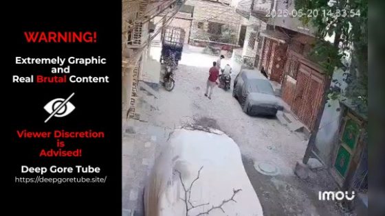 Man shot dead confronting armed robbers in Karachi Pakistan Photo 0001 Video Thumb